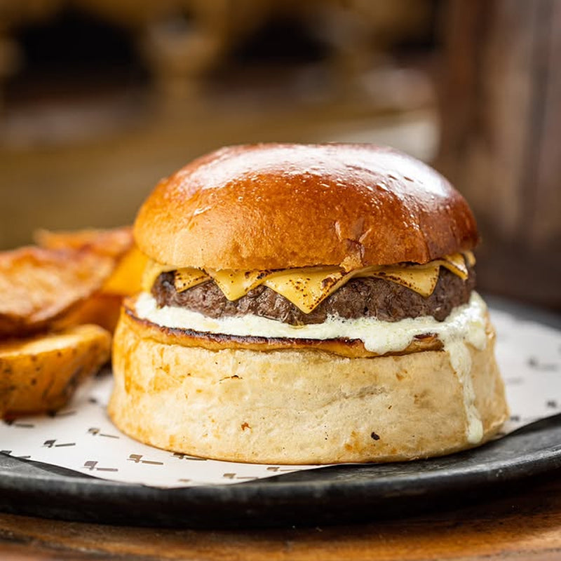 Compre 01 hamburguer e leve outro
